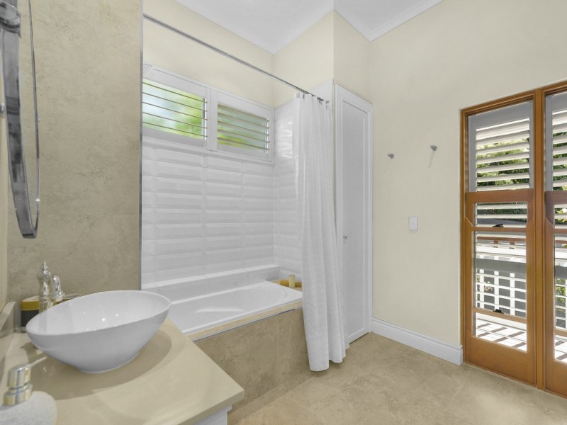 39A Glenrosa Road, Red Hill QLD 4059