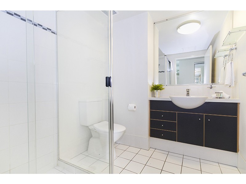 67/15 Goodwin Street, Kangaroo Point QLD 4169