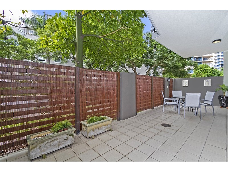 67/15 Goodwin Street, Kangaroo Point QLD 4169