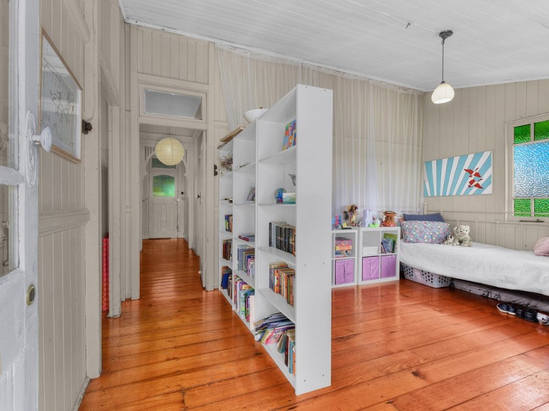 32 Haughton St, Red Hill QLD 4059