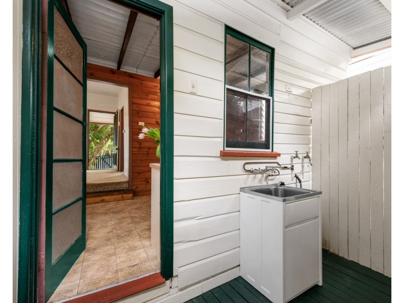 35 Haughton Street, Red Hill QLD 4059