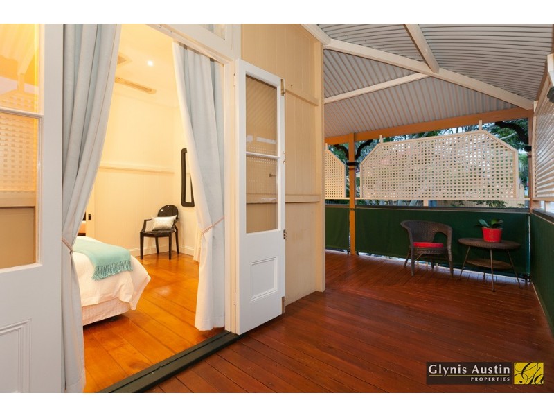 32 Charlotte Street, Paddington QLD 4064