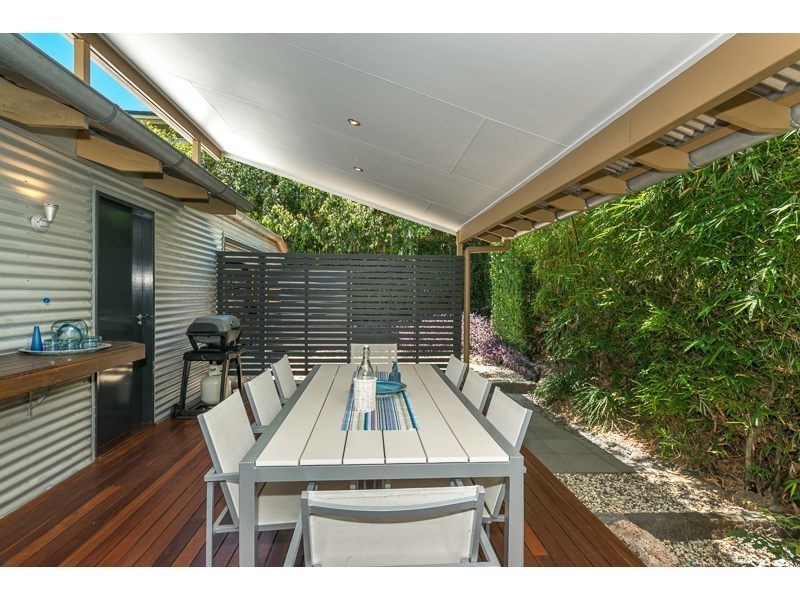 53 Primrose Tce, Red Hill QLD 4059