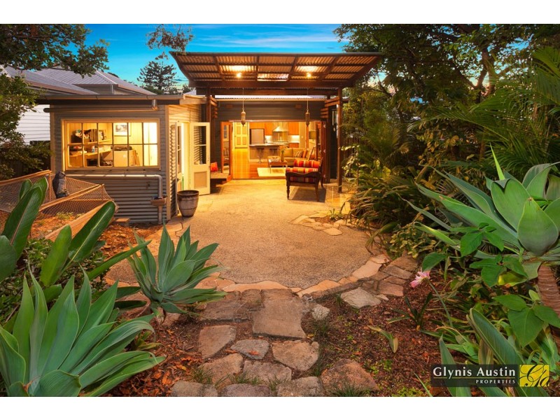 21 Dean Street, Red Hill QLD 4059