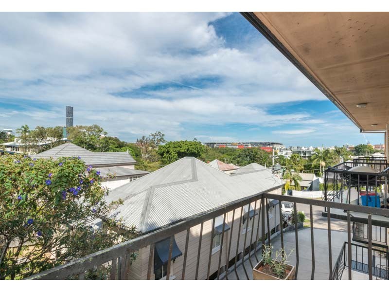 8/9 Plunkett Street, Paddington QLD 4064