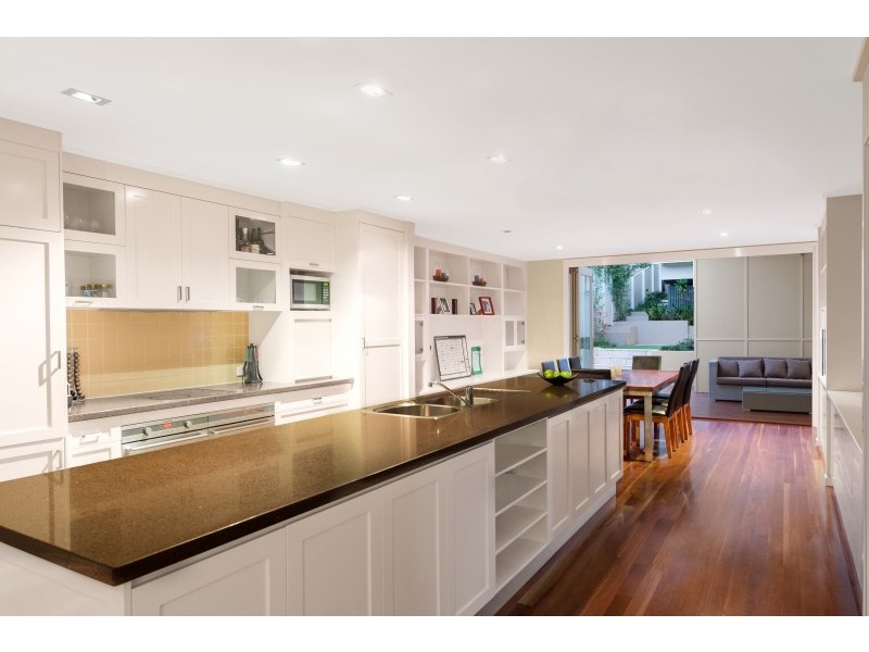 40 Barnett Road, Bardon QLD 4065