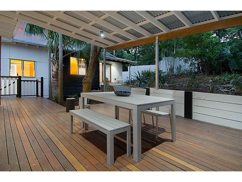 45 Warburton Street, Bardon QLD 4065