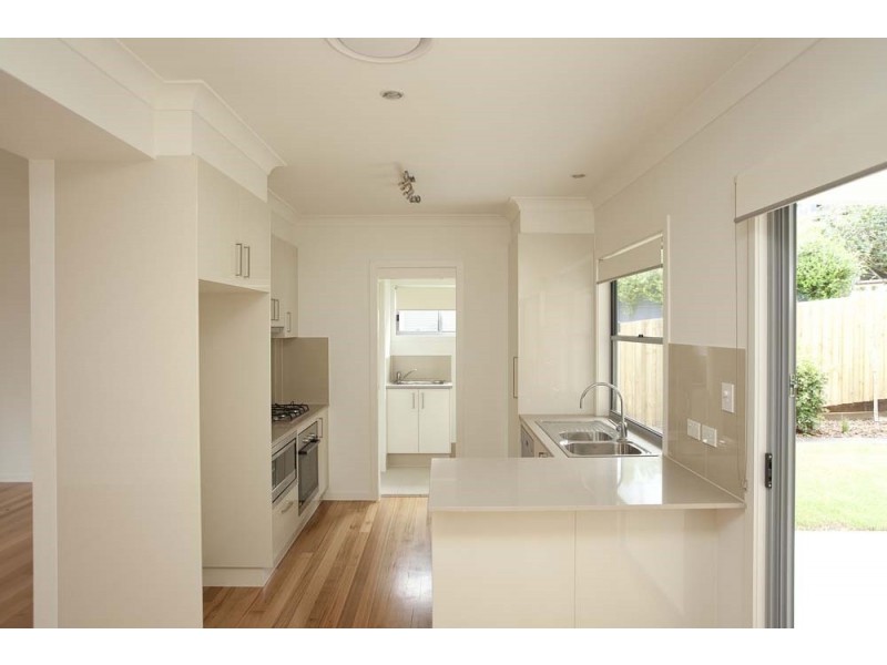 Units 4and5/903 Waterworks Road, The Gap QLD 4061