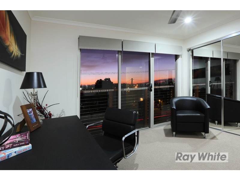 4 Park Avenue, Alderley QLD 4051