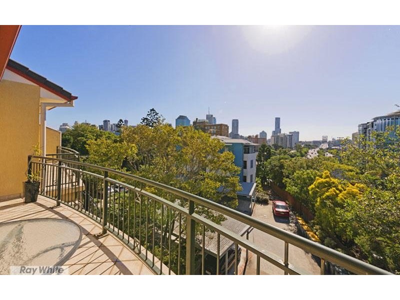 9/446 Main Street, Kangaroo Point QLD 4169