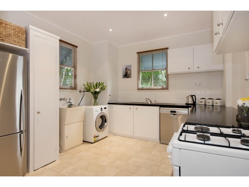 24 Carmel Street, Bardon QLD 4065