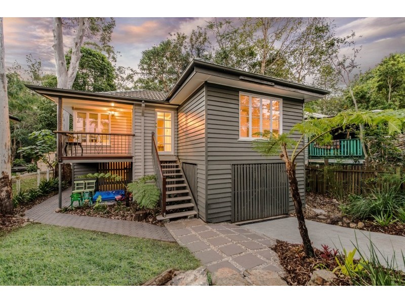 91 Fletcher Parade, Bardon QLD 4065