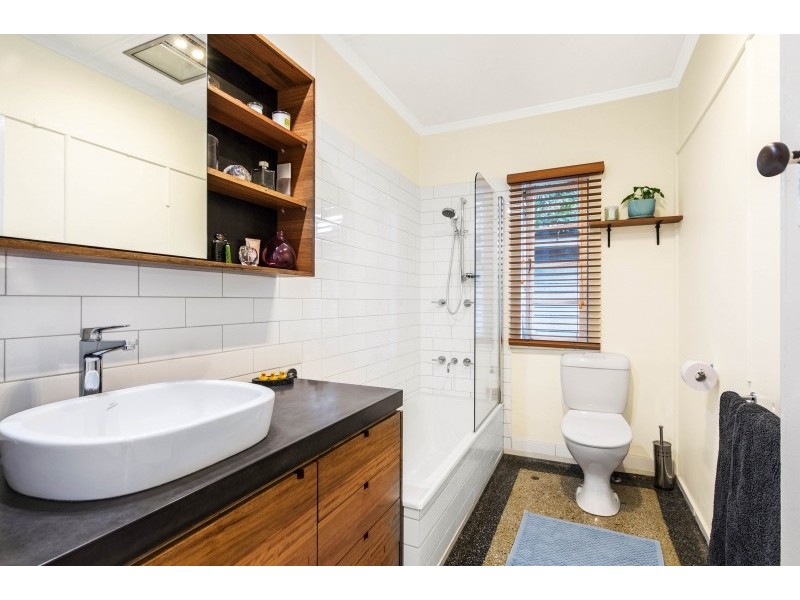 91 Fletcher Parade, Bardon QLD 4065