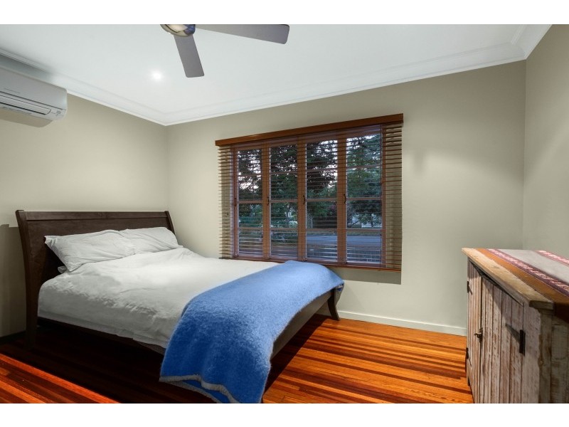 91 Fletcher Parade, Bardon QLD 4065