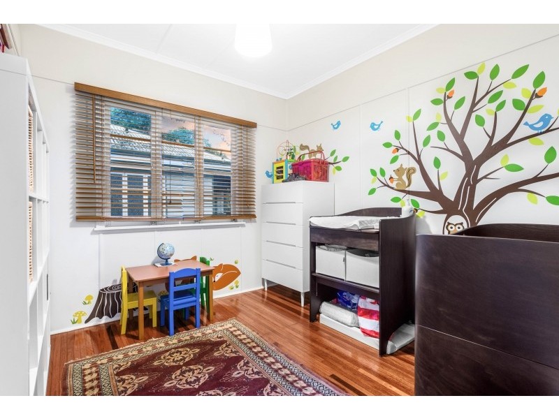 91 Fletcher Parade, Bardon QLD 4065