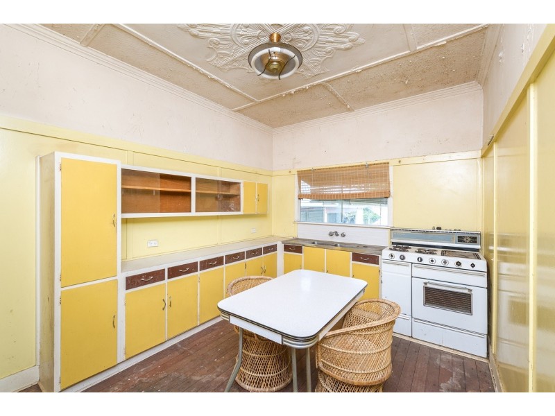 20 Hartfield Drive, Bardon QLD 4065