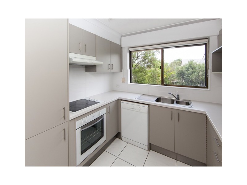 1/6 Ricardo Street, Kelvin Grove QLD 4059