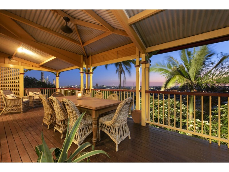 70 Upper Cairns Terrace, Paddington QLD 4064