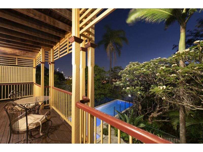 70 Upper Cairns Terrace, Paddington QLD 4064
