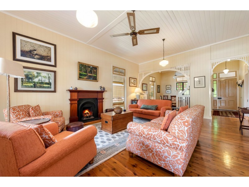 70 Upper Cairns Terrace, Paddington QLD 4064