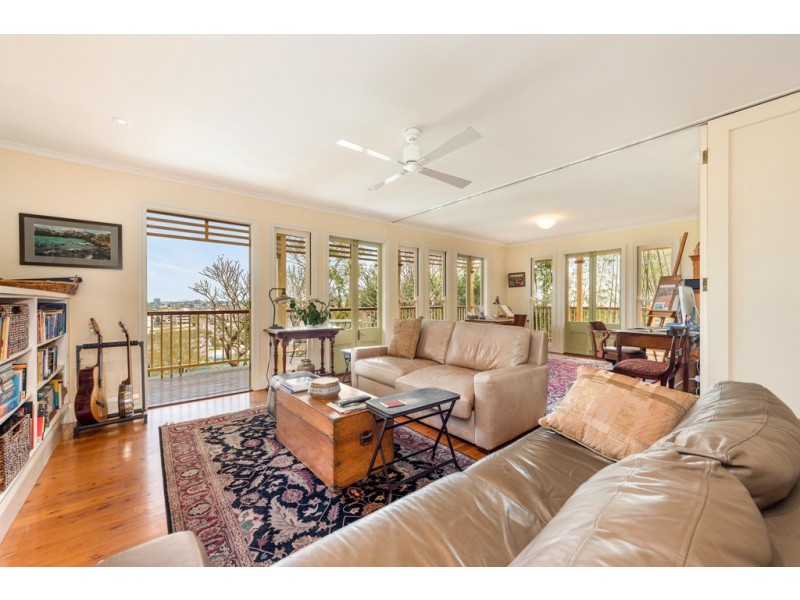 70 Upper Cairns Terrace, Paddington QLD 4064