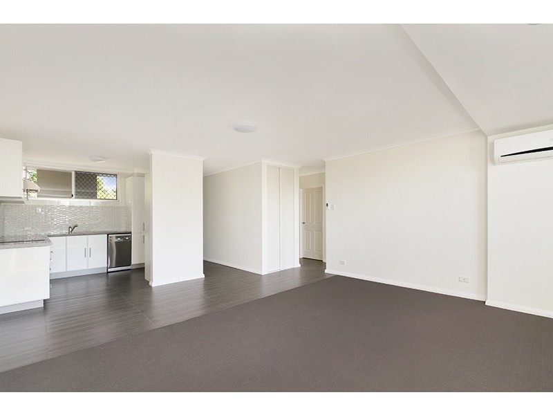 8/28 Hawthorne Street, Woolloongabba QLD 4102