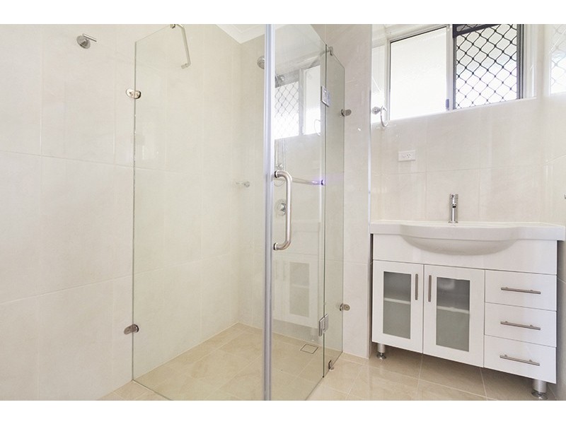 8/28 Hawthorne Street, Woolloongabba QLD 4102