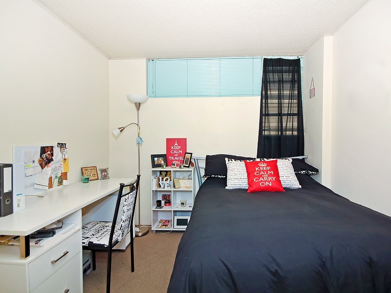 7/36 Jerdanefield Road, St Lucia QLD 4067