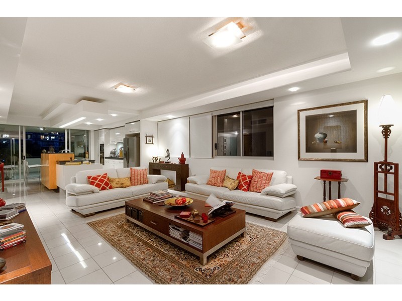 98 Thorn Street, Kangaroo Point QLD 4169