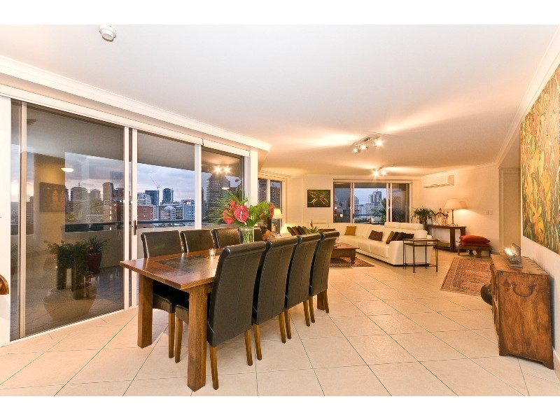 57 Lambert Street, Kangaroo Point QLD 4169