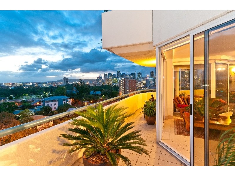 57 Lambert Street, Kangaroo Point QLD 4169