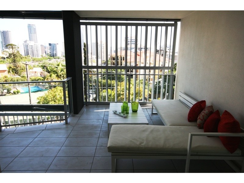 89 Lambert Street, Kangaroo Point QLD 4169