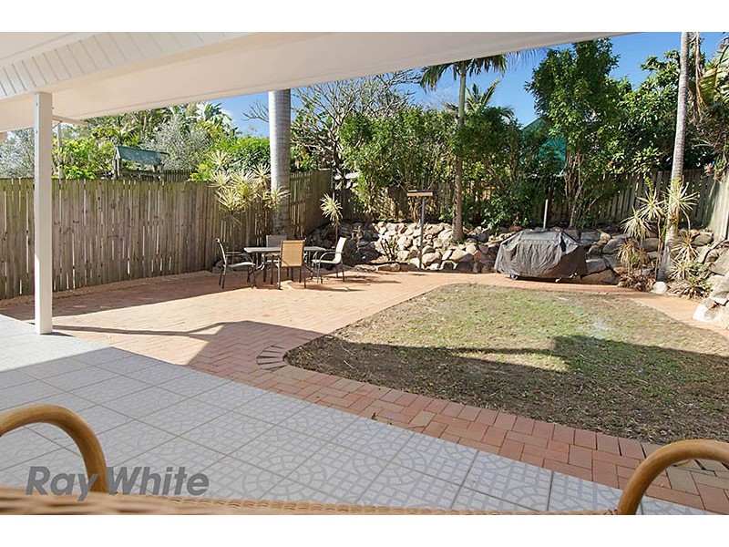 39 Crown Street, Bardon QLD 4065