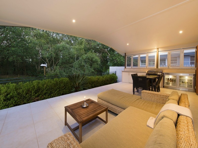 59 Fletcher Parade, Bardon QLD 4065