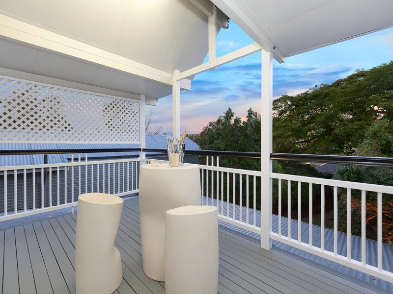 18 Addison Street, Red Hill QLD 4059