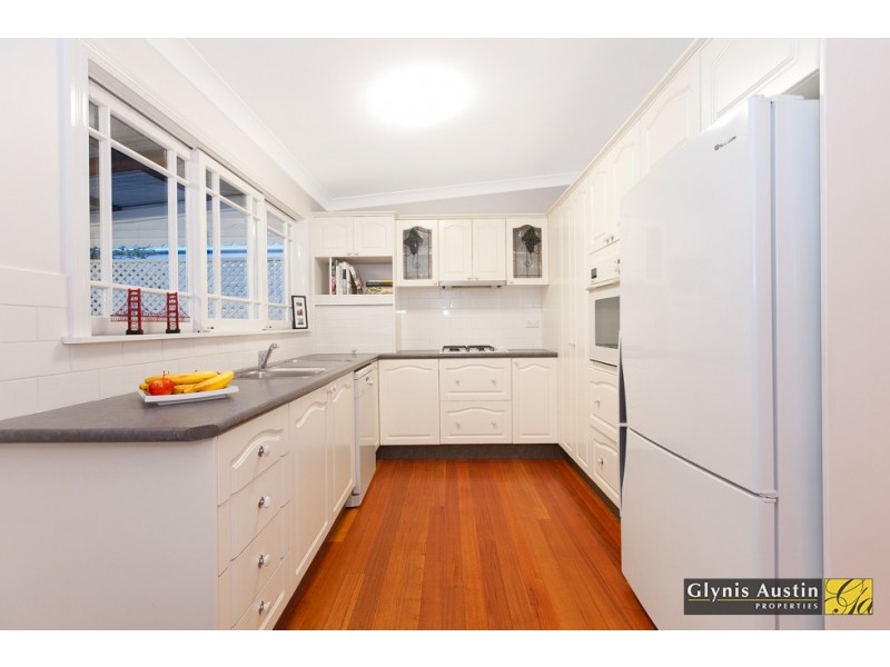 18 Addison Street, Red Hill QLD 4059