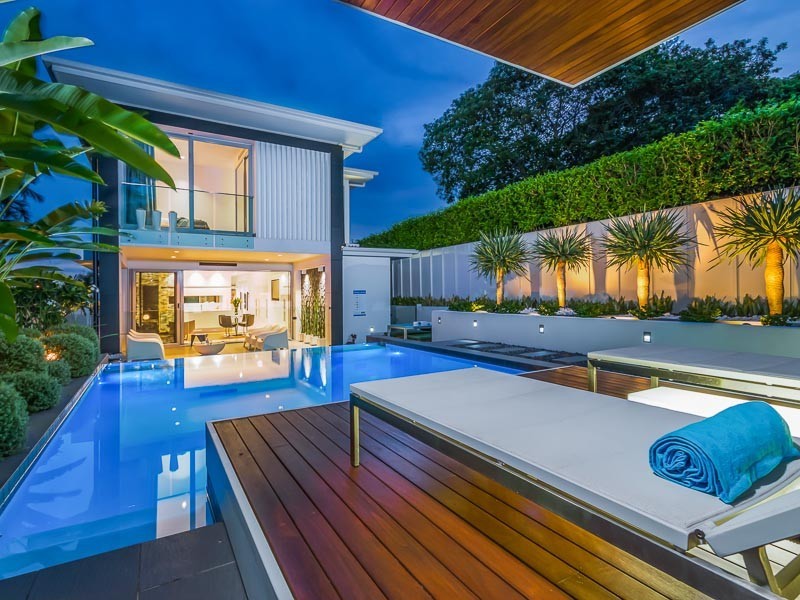 9 Thomas Street, Auchenflower QLD 4066