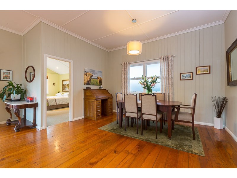 7 Forrester Terrace, Bardon QLD 4065