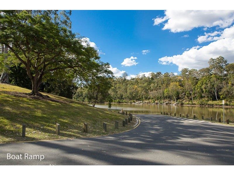 676 Fig Tree Pocket Road, Fig Tree Pocket QLD 4069