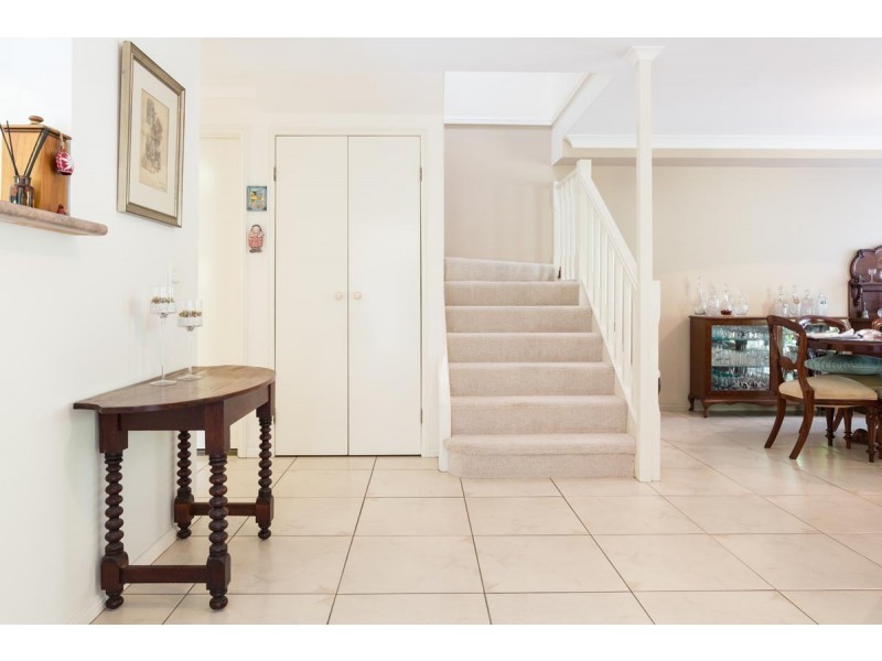 2/28 Carwoola St, Bardon QLD 4065