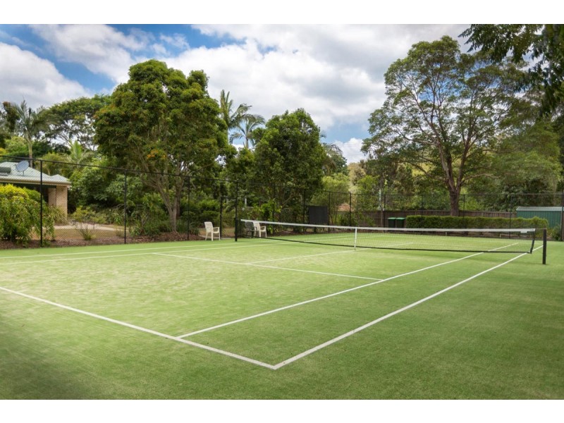 2/28 Carwoola St, Bardon QLD 4065