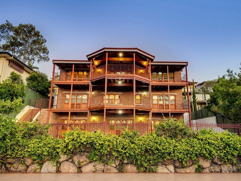 33 Enoggera Terrace, Red Hill QLD 4059