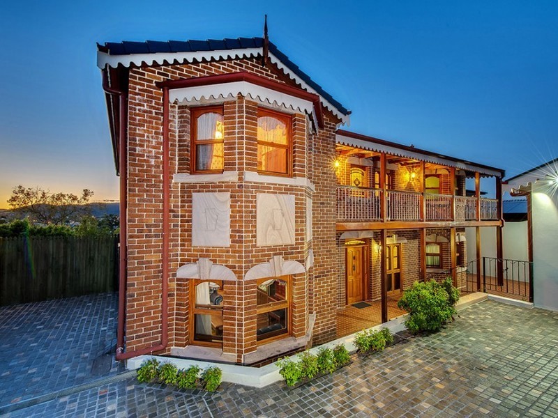 33 Enoggera Terrace, Red Hill QLD 4059