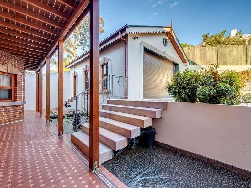 33 Enoggera Terrace, Red Hill QLD 4059