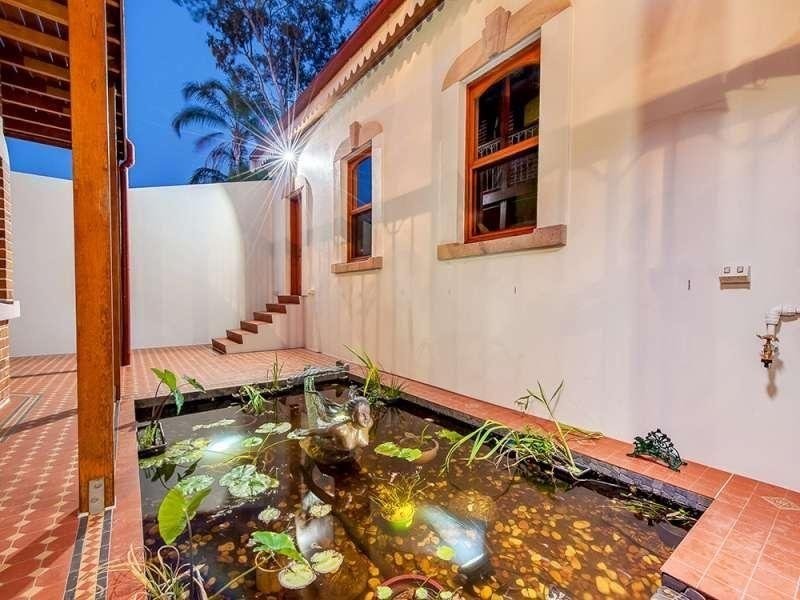 33 Enoggera Terrace, Red Hill QLD 4059