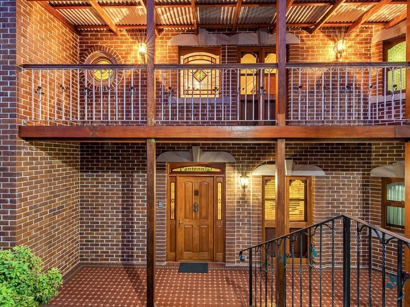 33 Enoggera Terrace, Red Hill QLD 4059