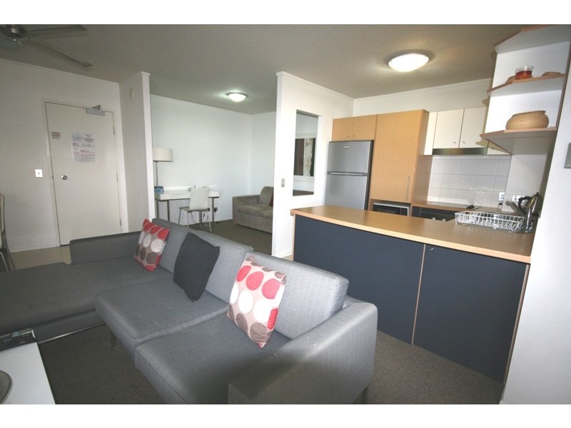 15 Goodwin Street, Kangaroo Point QLD 4169