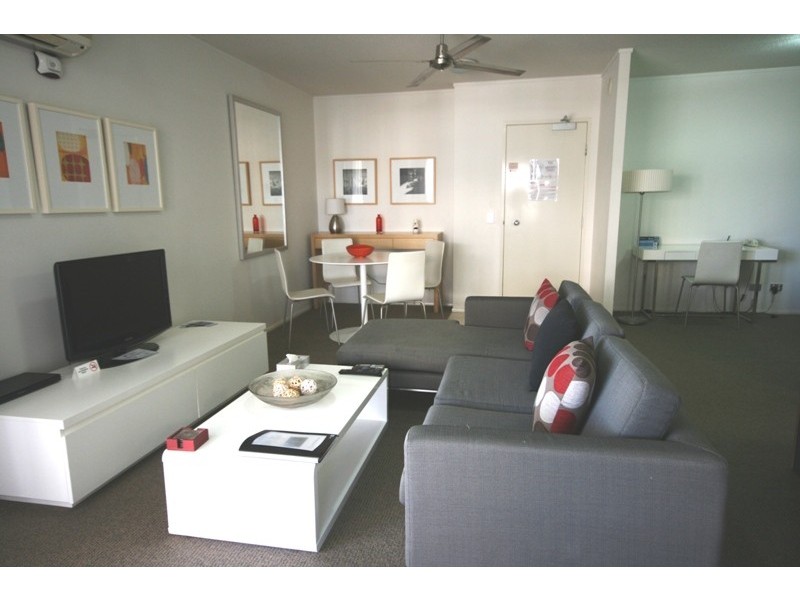 15 Goodwin Street, Kangaroo Point QLD 4169