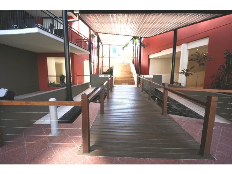 15 Goodwin Street, Kangaroo Point QLD 4169