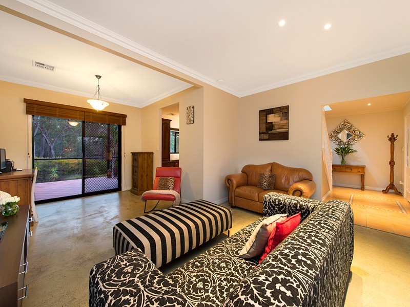 43 Goldberg Place, Bridgeman Downs QLD 4035